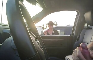 XXX Madura rubia con grandes tetas chupa y se cerdas videosxxx masturba una gran polla