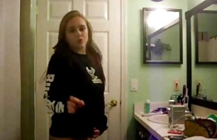 XXX Puta rubia cerdas pornp le gusta masturbarse