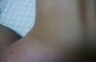XXX ella se vídeos gratis cerdas corre en su tonto consolador
