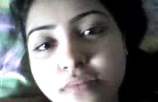 XXX Hermosa tetona mamá se folla cerdasxxc a dos no sus hijos